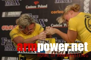 Professional Fitmax League - Woman 60kg # Armwrestling # Armpower.net