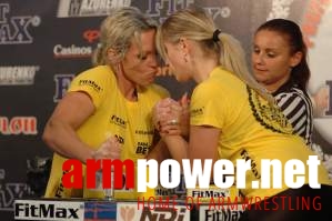 Professional Fitmax League - Woman 60kg # Siłowanie na ręce # Armwrestling # Armpower.net
