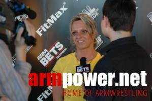 Professional Fitmax League - Woman 60kg # Armwrestling # Armpower.net