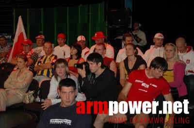 Vendetta in Dubai # Siłowanie na ręce # Armwrestling # Armpower.net