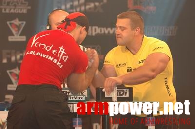 Vendetta in Dubai # Armwrestling # Armpower.net