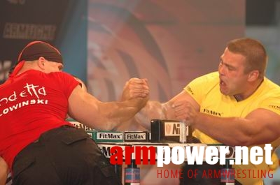 Vendetta in Dubai # Armwrestling # Armpower.net