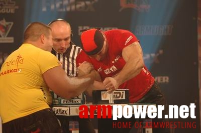 Vendetta in Dubai # Siłowanie na ręce # Armwrestling # Armpower.net