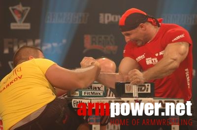 Vendetta in Dubai # Siłowanie na ręce # Armwrestling # Armpower.net