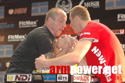 VIII Puchar Polski - Rumia 2007 - Prawa ręka # Siłowanie na ręce # Armwrestling # Armpower.net