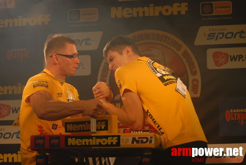 Nemiroff World Cup 2007 - Day 1 # Siłowanie na ręce # Armwrestling # Armpower.net