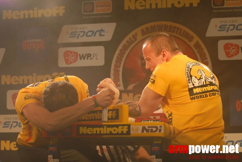 Nemiroff World Cup 2007 - Day 1 # Siłowanie na ręce # Armwrestling # Armpower.net