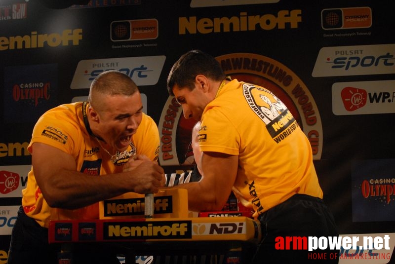 Nemiroff World Cup 2007 - Day 1 # Armwrestling # Armpower.net