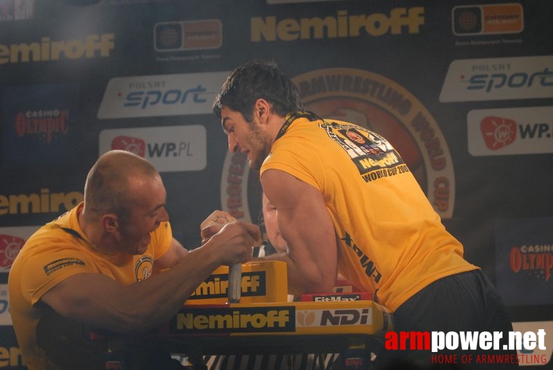 Nemiroff World Cup 2007 - Day 1 # Siłowanie na ręce # Armwrestling # Armpower.net