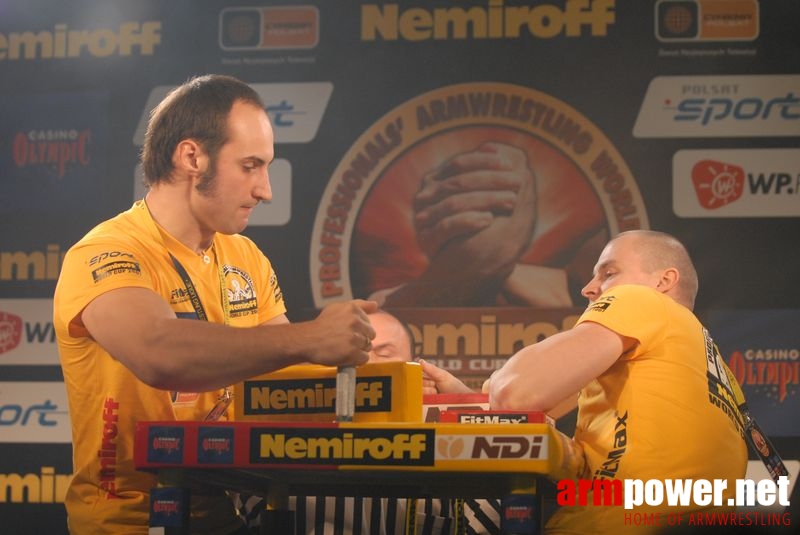 Nemiroff World Cup 2007 - Day 1 # Armwrestling # Armpower.net