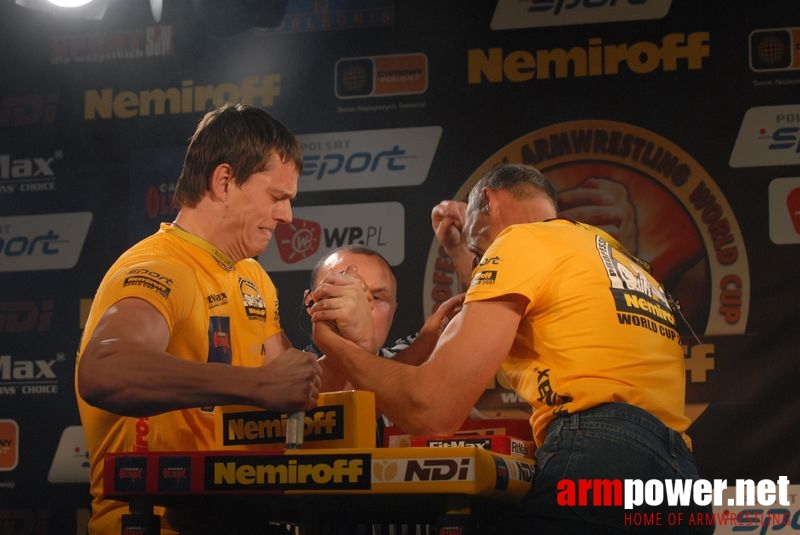 Nemiroff World Cup 2007 - Day 1 # Armwrestling # Armpower.net