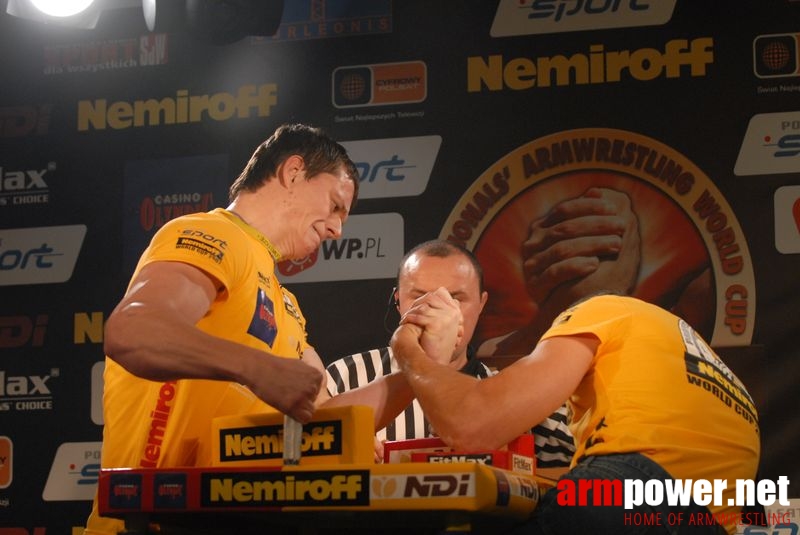 Nemiroff World Cup 2007 - Day 1 # Siłowanie na ręce # Armwrestling # Armpower.net