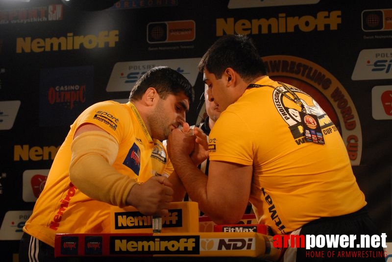 Nemiroff World Cup 2007 - Day 1 # Armwrestling # Armpower.net