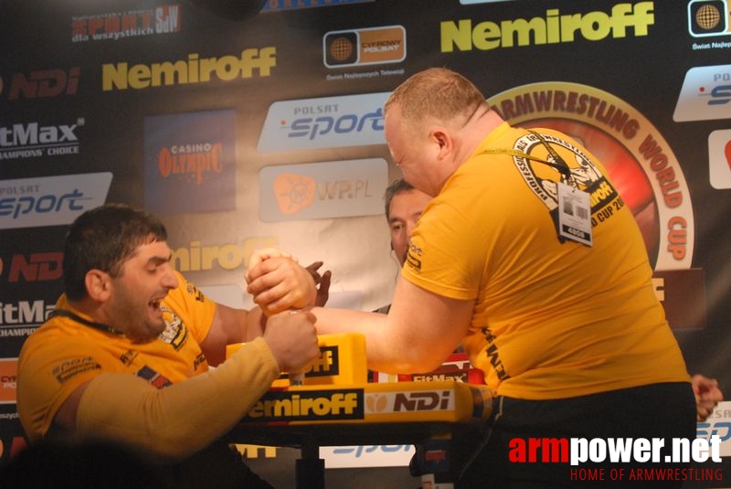 Nemiroff World Cup 2007 - Day 1 # Armwrestling # Armpower.net