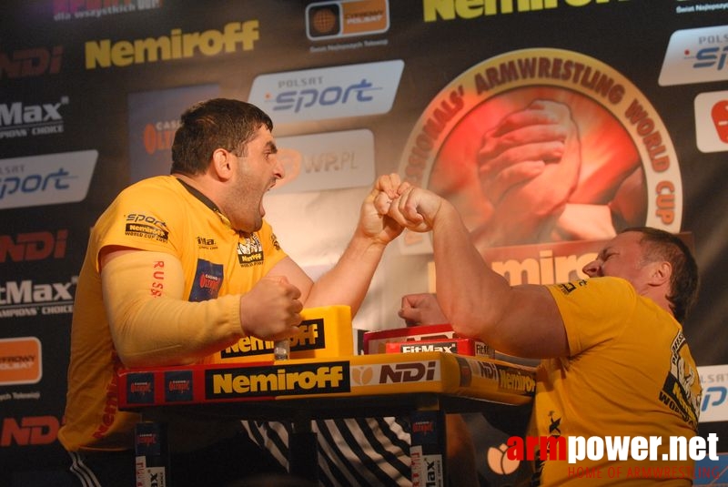 Nemiroff World Cup 2007 - Day 1 # Armwrestling # Armpower.net