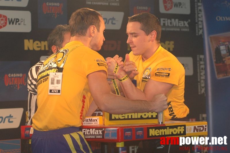 Nemiroff World Cup 2007 - Day 1 # Siłowanie na ręce # Armwrestling # Armpower.net