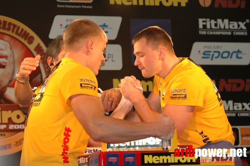 Nemiroff World Cup 2007 - Day 1 # Siłowanie na ręce # Armwrestling # Armpower.net