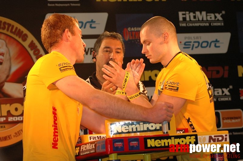 Nemiroff World Cup 2007 - Day 1 # Siłowanie na ręce # Armwrestling # Armpower.net