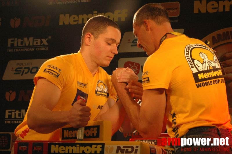 Nemiroff World Cup 2007 - Day 1 # Armwrestling # Armpower.net