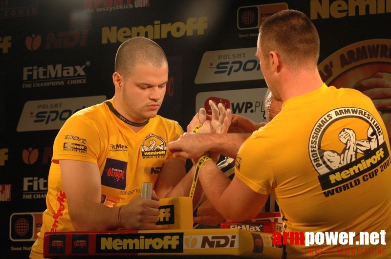 Nemiroff World Cup 2007 - Day 1 # Armwrestling # Armpower.net