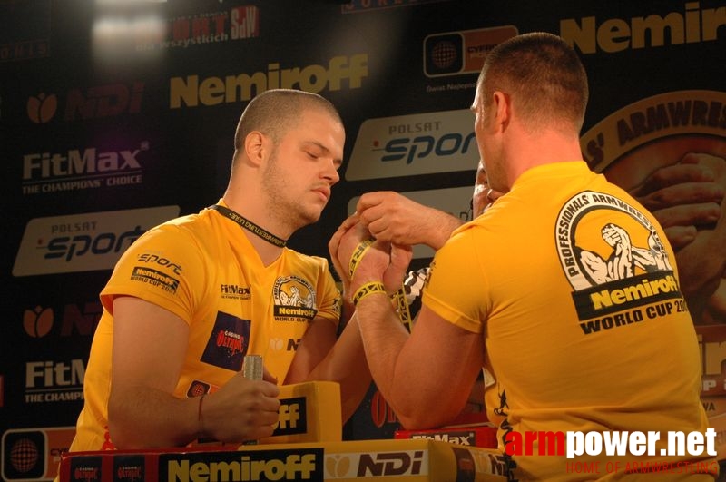 Nemiroff World Cup 2007 - Day 1 # Armwrestling # Armpower.net