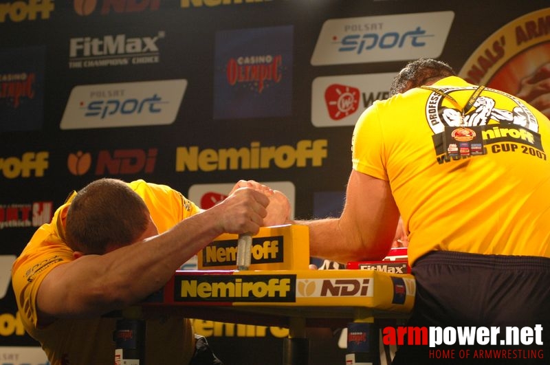 Nemiroff World Cup 2007 - Day 1 # Siłowanie na ręce # Armwrestling # Armpower.net