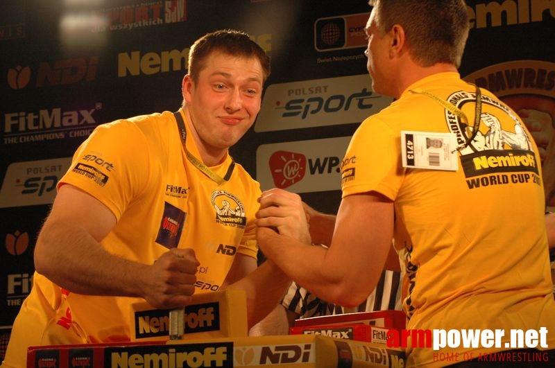 Nemiroff World Cup 2007 - Day 1 # Armwrestling # Armpower.net