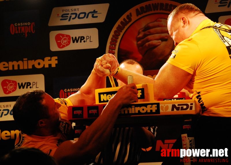 Nemiroff World Cup 2007 - Day 1 # Armwrestling # Armpower.net