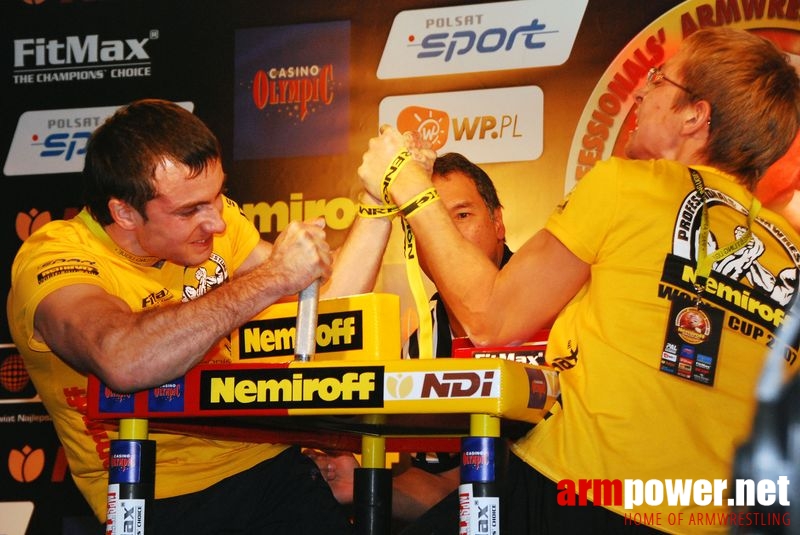 Nemiroff World Cup 2007 - Day 1 # Armwrestling # Armpower.net