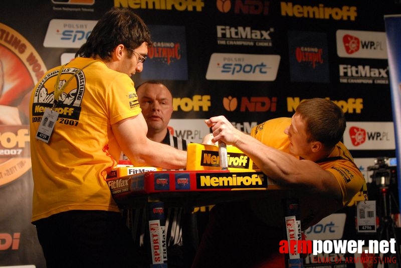 Nemiroff World Cup 2007 - Day 2 # Siłowanie na ręce # Armwrestling # Armpower.net