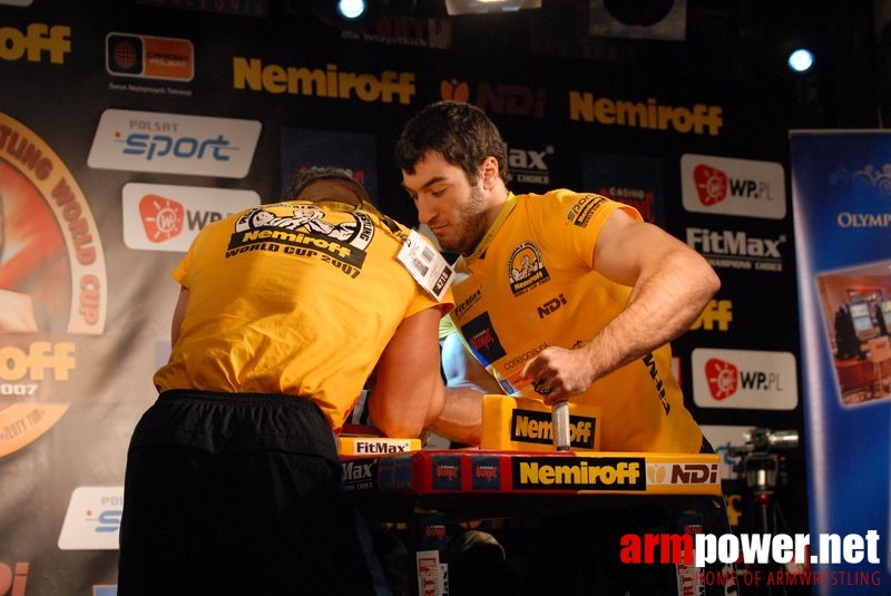 Nemiroff World Cup 2007 - Day 2 # Siłowanie na ręce # Armwrestling # Armpower.net