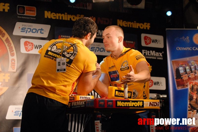 Nemiroff World Cup 2007 - Day 2 # Siłowanie na ręce # Armwrestling # Armpower.net