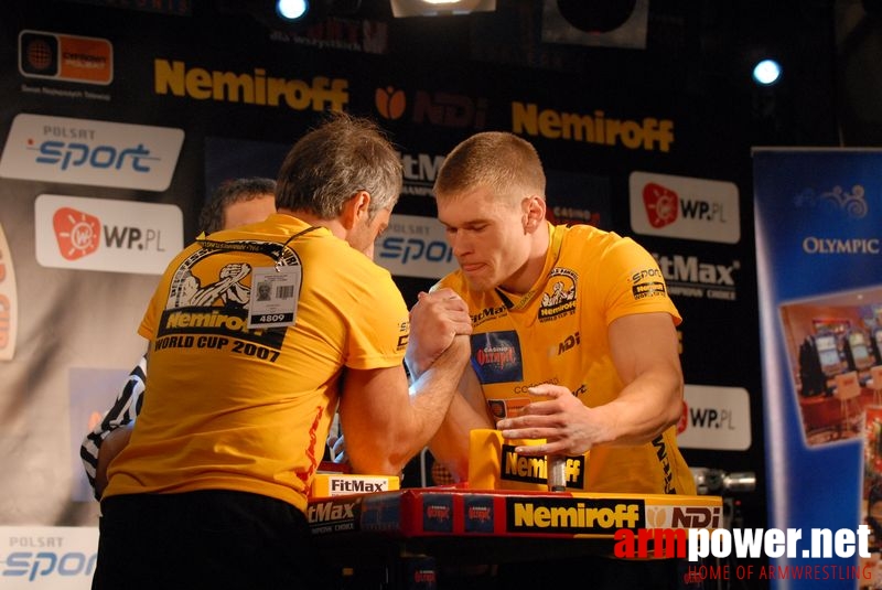 Nemiroff World Cup 2007 - Day 2 # Armwrestling # Armpower.net