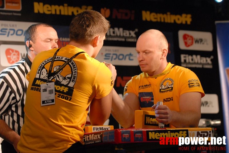 Nemiroff World Cup 2007 - Day 2 # Siłowanie na ręce # Armwrestling # Armpower.net