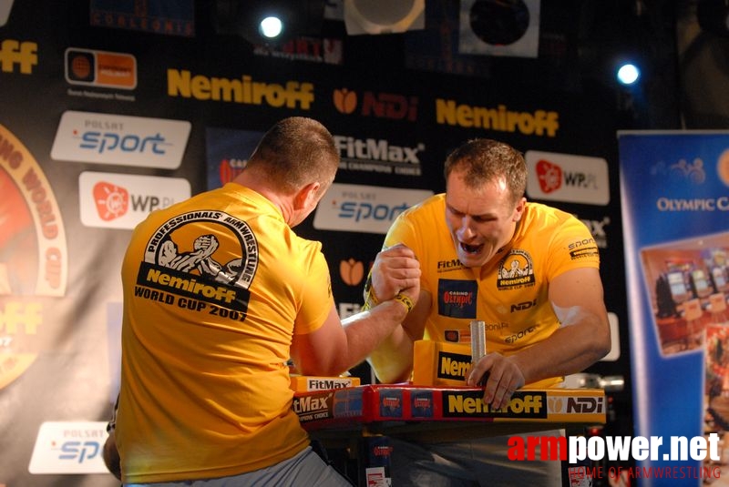 Nemiroff World Cup 2007 - Day 2 # Siłowanie na ręce # Armwrestling # Armpower.net