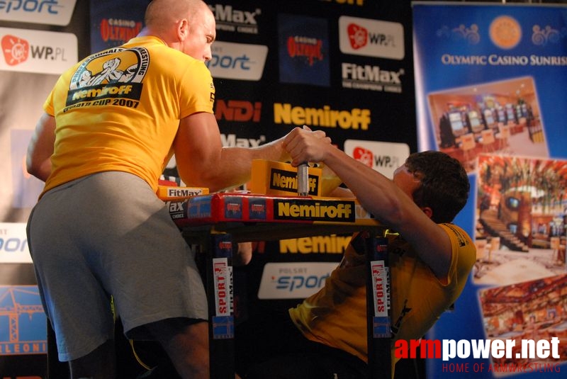 Nemiroff World Cup 2007 - Day 2 # Siłowanie na ręce # Armwrestling # Armpower.net