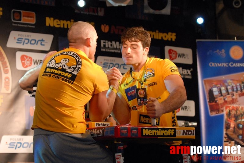 Nemiroff World Cup 2007 - Day 2 # Siłowanie na ręce # Armwrestling # Armpower.net