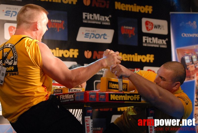 Nemiroff World Cup 2007 - Day 2 # Siłowanie na ręce # Armwrestling # Armpower.net