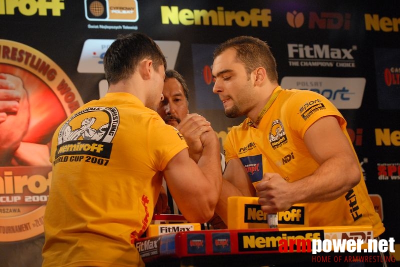 Nemiroff World Cup 2007 - Day 2 # Siłowanie na ręce # Armwrestling # Armpower.net