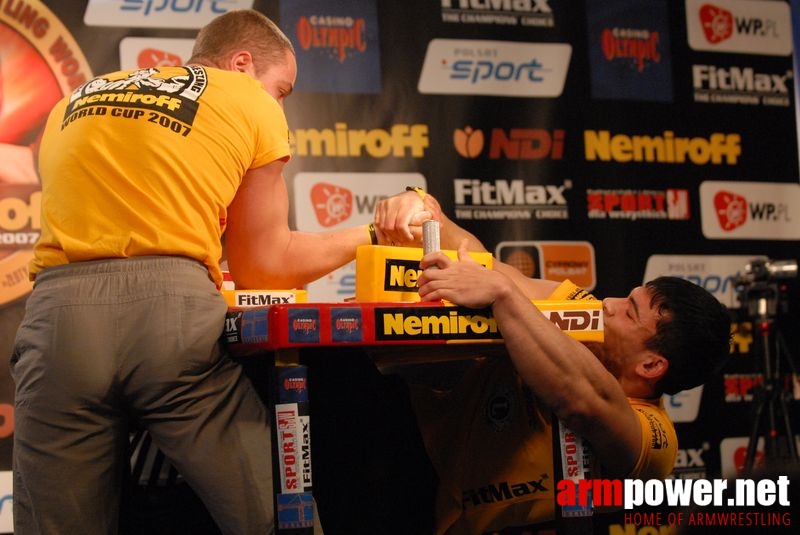 Nemiroff World Cup 2007 - Day 2 # Siłowanie na ręce # Armwrestling # Armpower.net