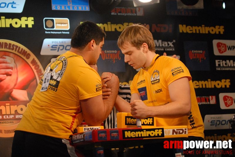 Nemiroff World Cup 2007 - Day 2 # Siłowanie na ręce # Armwrestling # Armpower.net