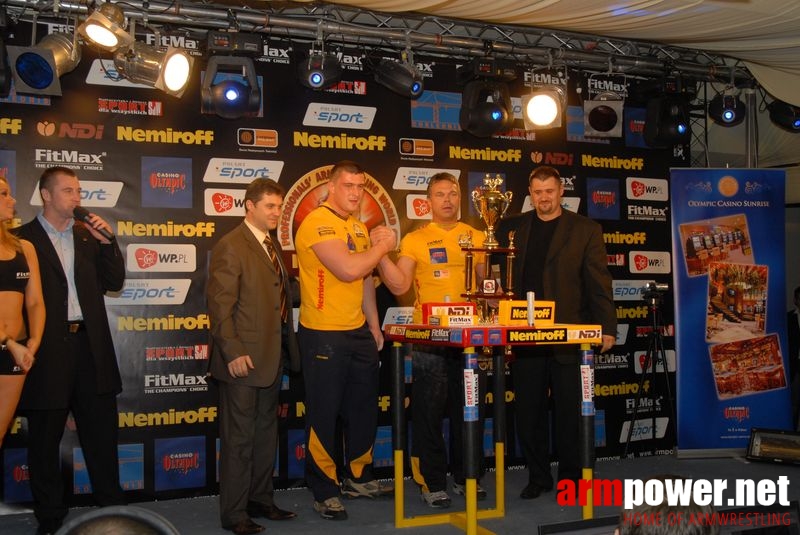 Nemiroff World Cup 2007 - Day 2 # Siłowanie na ręce # Armwrestling # Armpower.net