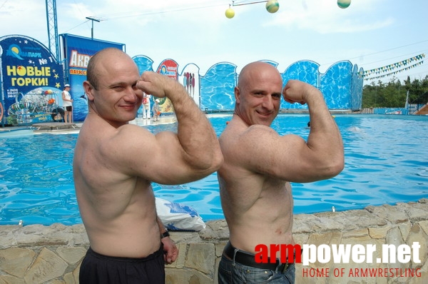 Vendetta Yalta - Swimming Pool # Armwrestling # Armpower.net