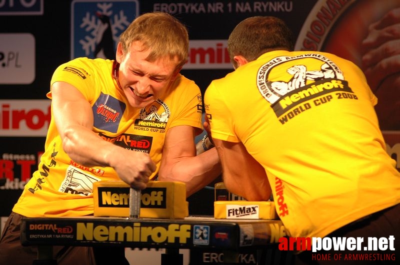 Nemiroff 2008 - Day 1 - Left hand # Armwrestling # Armpower.net