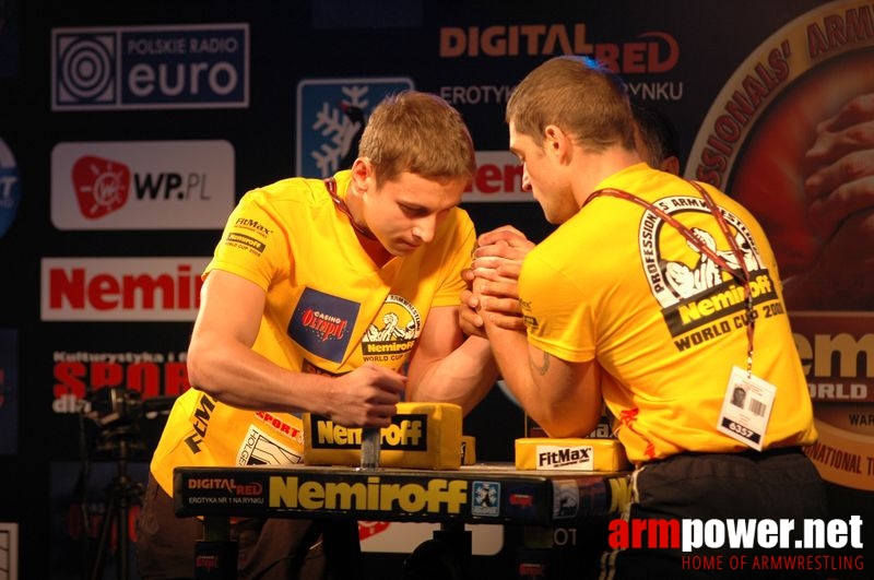 Nemiroff 2008 - Day 1 - Left hand # Siłowanie na ręce # Armwrestling # Armpower.net