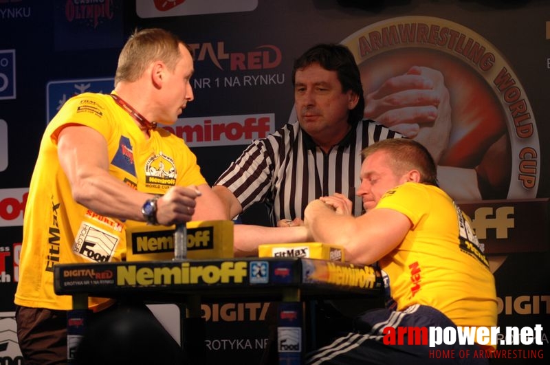 Nemiroff 2008 - Day 1 - Left hand # Armwrestling # Armpower.net