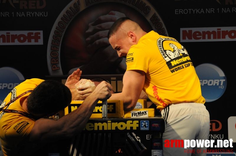 Nemiroff 2008 - Day 1 - Left hand # Armwrestling # Armpower.net