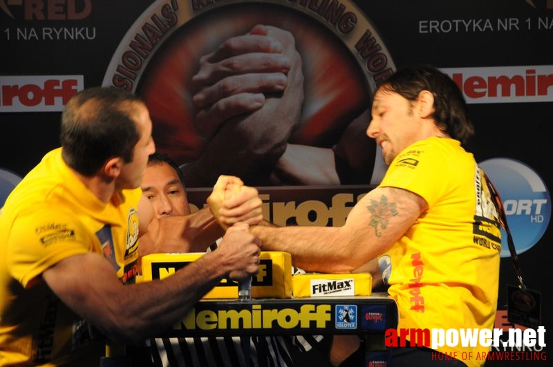 Nemiroff 2008 - Day 1 - Left hand # Armwrestling # Armpower.net