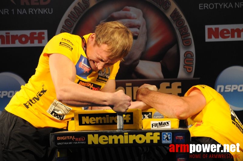 Nemiroff 2008 - Day 1 - Left hand # Armwrestling # Armpower.net