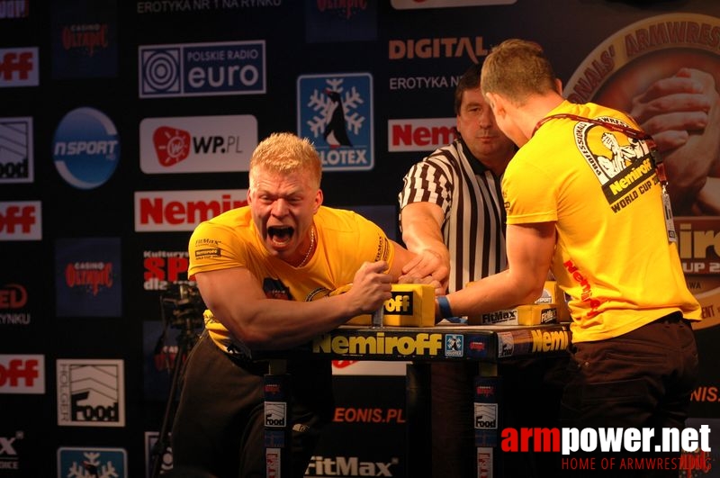 Nemiroff 2008 - Day 1 - Left hand # Siłowanie na ręce # Armwrestling # Armpower.net